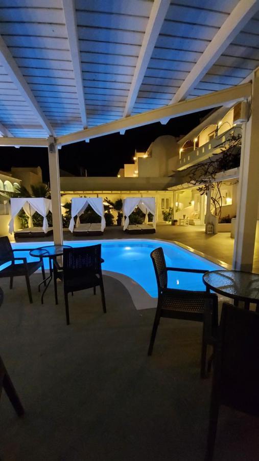 Ambience Suites Fira  Exterior photo